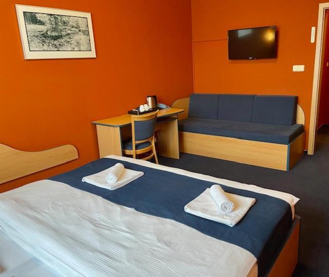 Hotel U Milina المظهر الخارجي الصورة